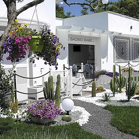 Badinomare Bed & Breakfast Terracina